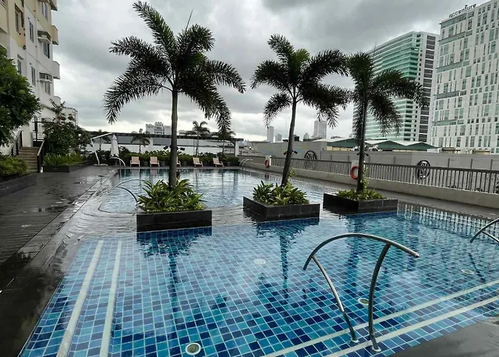 Staycation In Manhattan Plaza Tower 1 Beside Alimall Cubao 4 Pax *