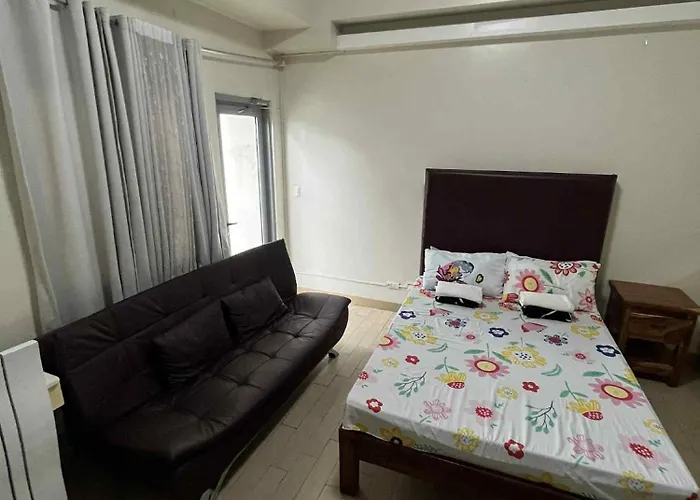 Staycation In Manhattan Plaza Tower 1 Beside Alimall Cubao 4 Pax *