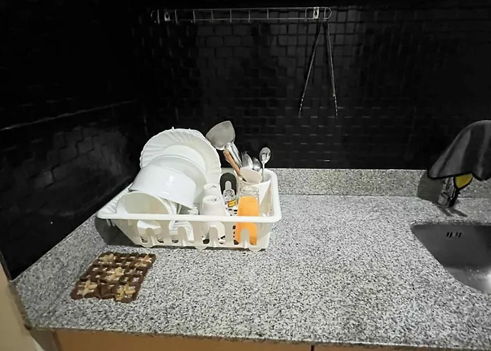 Apartment Staycation In Manhattan Plaza Tower 1 Beside Alimall Cubao 4 Pax *